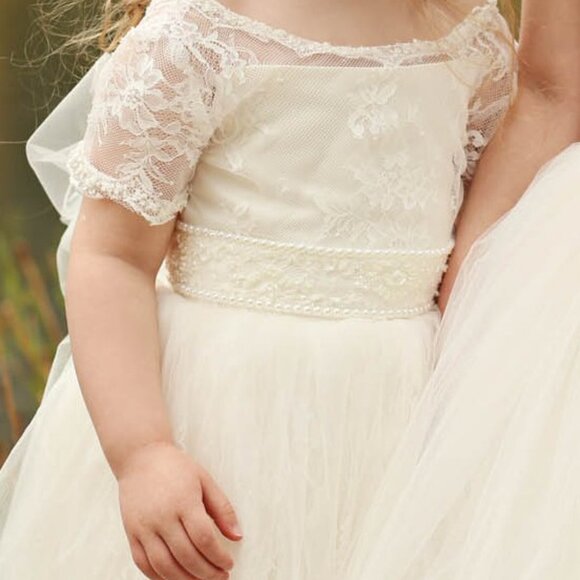 Simply Beautiful Ivory Lace and Tulle Special Occasion Dress for Girls - Picture 2 of 11